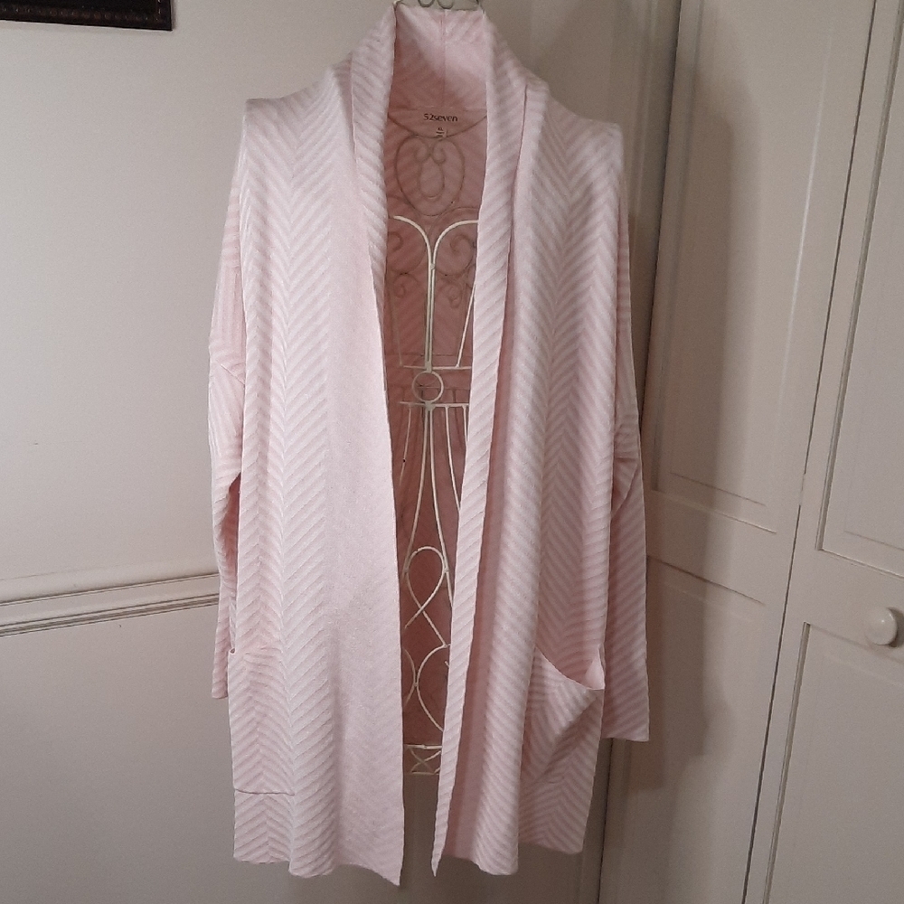 52Seven Women's Soft Pink Cardigan